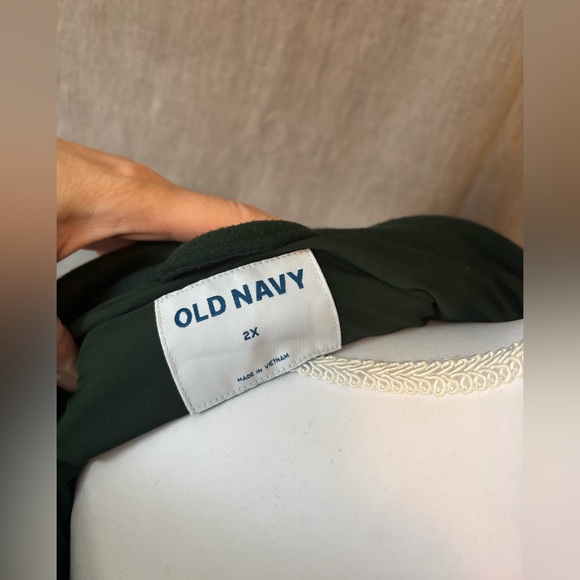 Old Navy Women's Forest Green Button Up Winter Pea Coat, Size: 2X, NWT - Picture 3 of 5